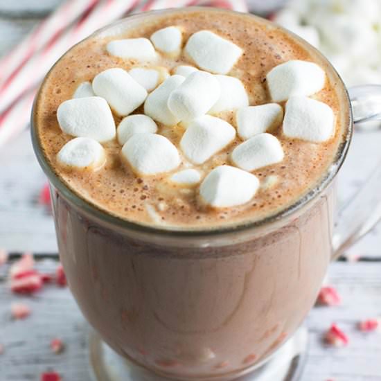 Homemade Peppermint Hot Chocolate