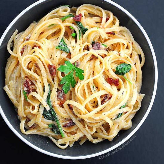 Fettuccine Alfredo w/Bacon&Spinach