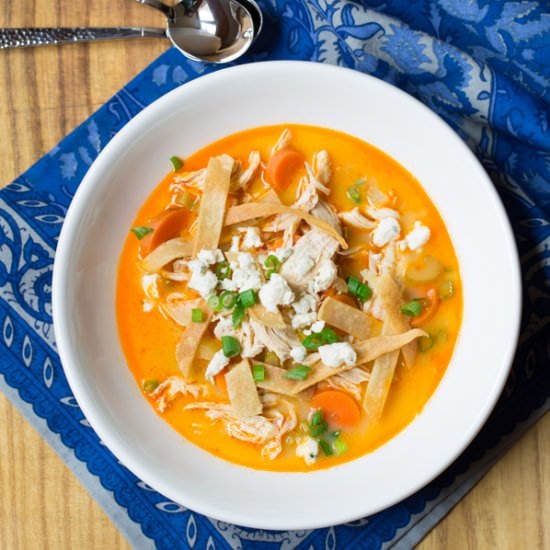 Slow Cooker Buffalo Chicken Soup