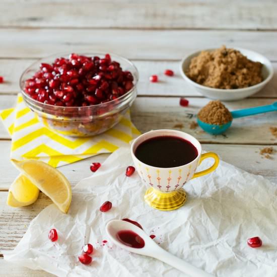 Homemade Pomegranate Molasses