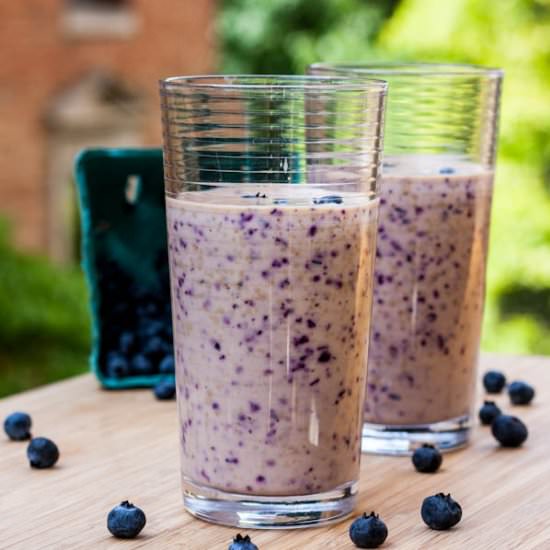 Blueberry Banana Smoothie