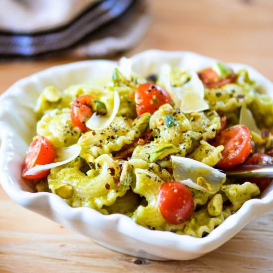Pasta with Basil n Pistachio Pesto