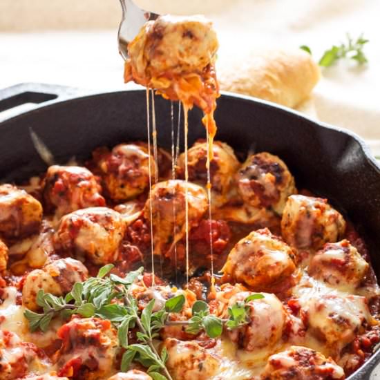 Skillet Meatballs in Marinara Sauce