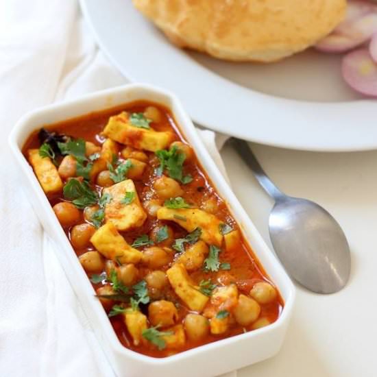 Chole Paneer curry
