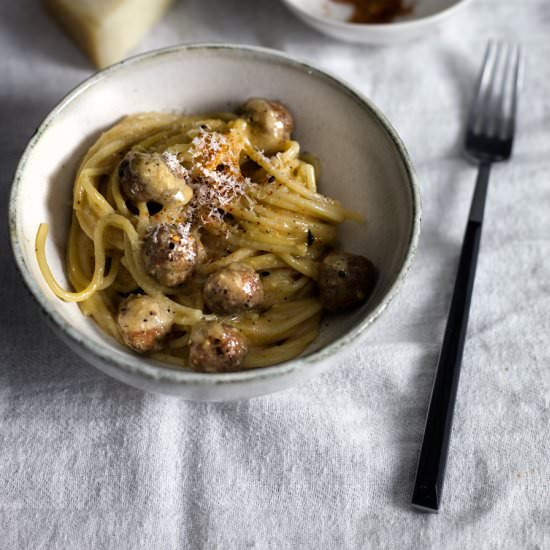 Miso carbonara w tiny meatballs