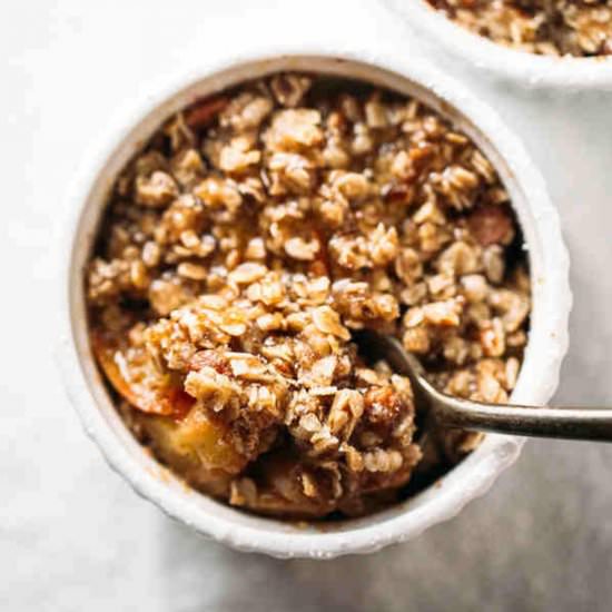 Five Minute Apple Crisp