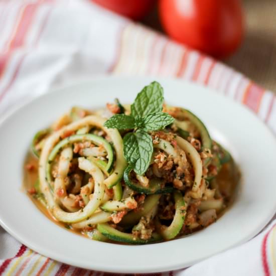 Zucchini Noodles with Mint Pesto