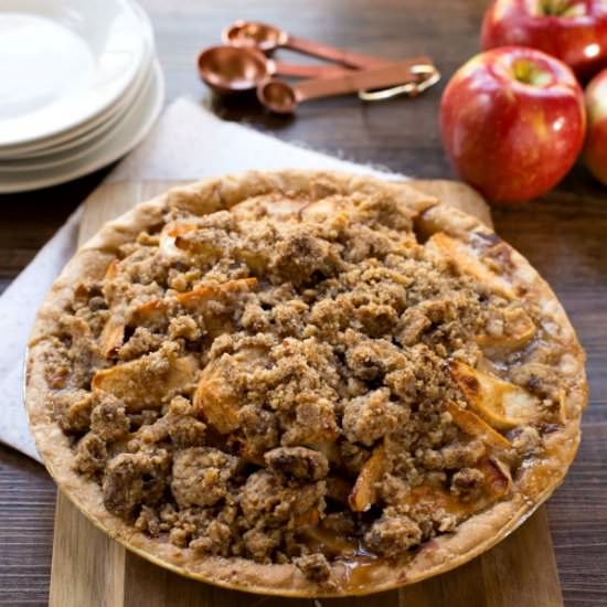 Apple Crumb Pie