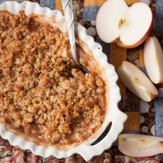 Caramel Apple Crisp