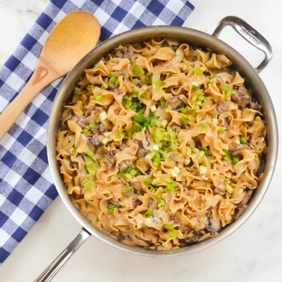 One Skillet Hamburger Stroganoff