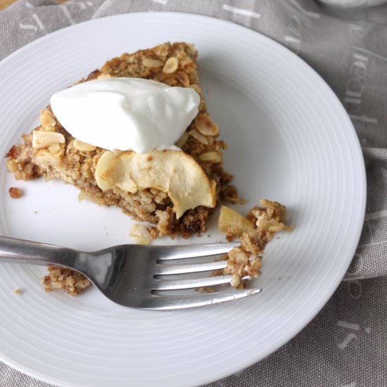 Cinnamon Apple Baked Oatmeal