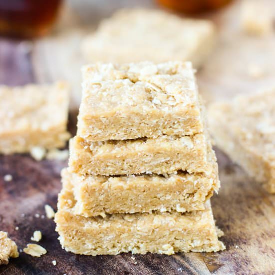 No-Bake Honey Maple Cashew Bars