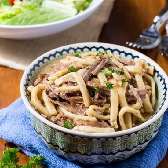 Crock Pot Beef and Noodles