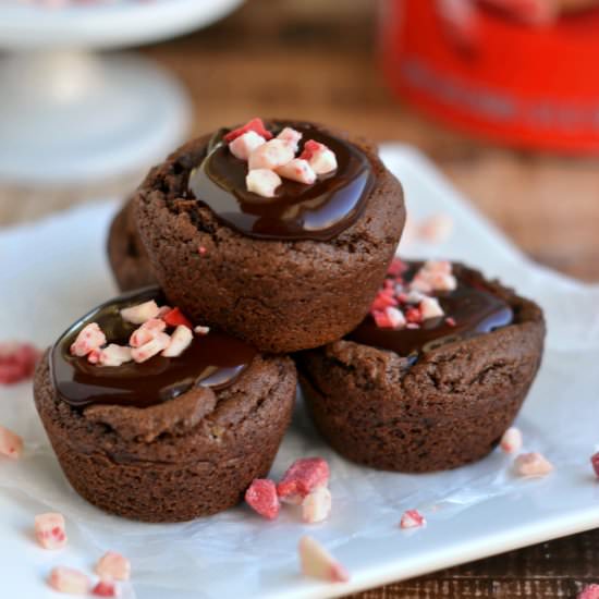 Peppermint Chocolate Cookie Cups