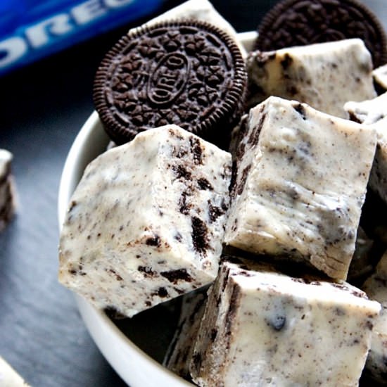 Cookies and Cream Oreo Fudge