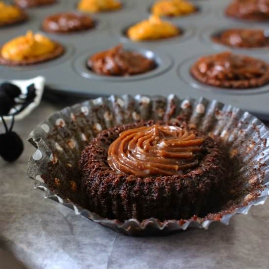 Flourless Mini Chocolate Cakes