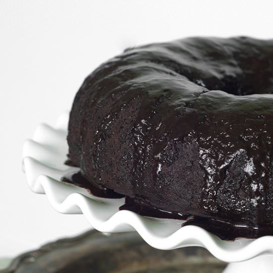 Chocolate Persimmon Bundt Cake