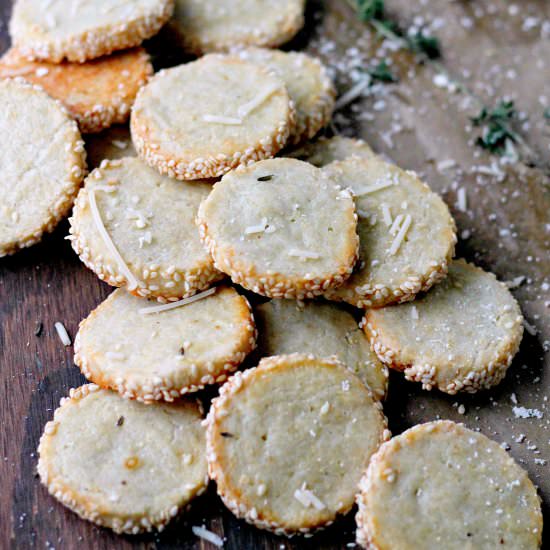 Garlic Parmesan Cheese Crackers