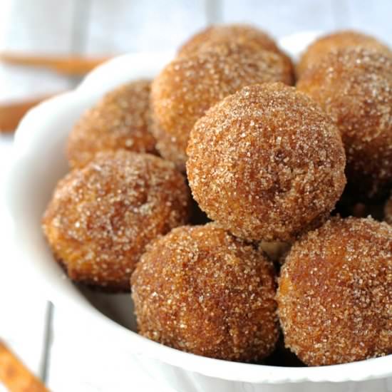 Baked Snickerdoodle Donut Holes
