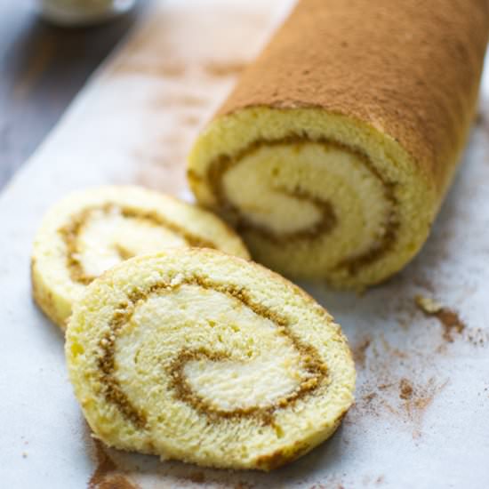 Tiramisu Cake Roll