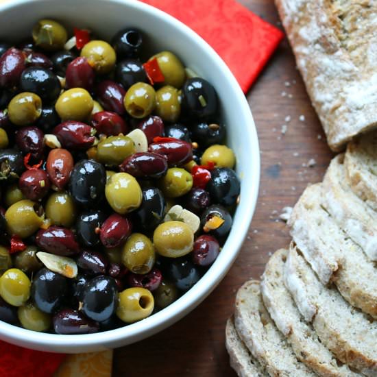 Gourmet Marinated Olives