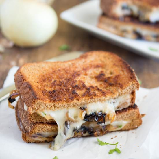 French Onion Grilled Cheese