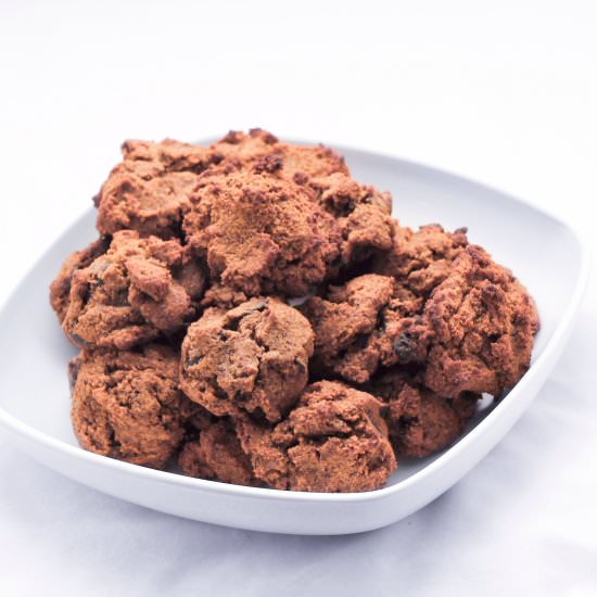 Paleo Chocolate Chip Cookies