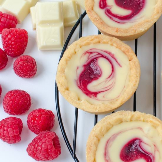 White Chocolate & Raspberry Tartlet