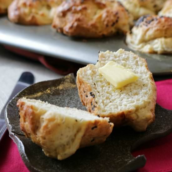 Gluten-Free Herbes de Provence Buns