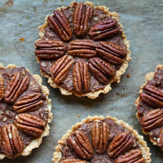 Mini Cinnamon Pecan Pies