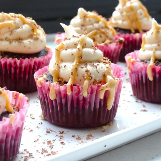 Salted Dulce de Leche Cupcakes