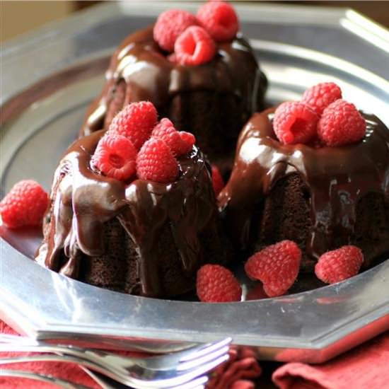 Chocolate Chambord Mini Bundt Cakes