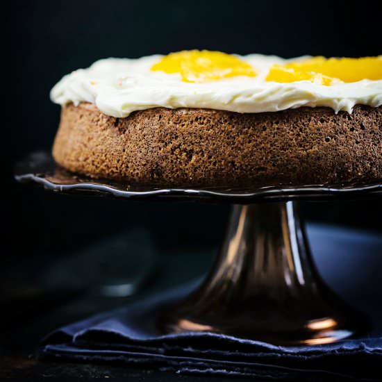 California Walnut Cake