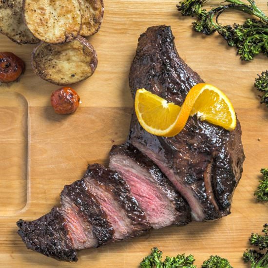 Cranberry Glazed Tri-Tip Roast