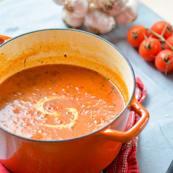 Garlic and Tomatoes Soup