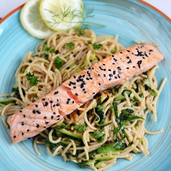 Salmon on Zucchini-Spaghetti