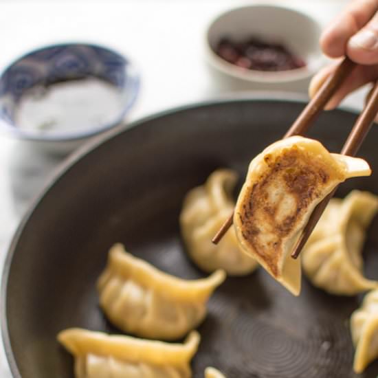 Spinach Thyme & Pork Potstickers