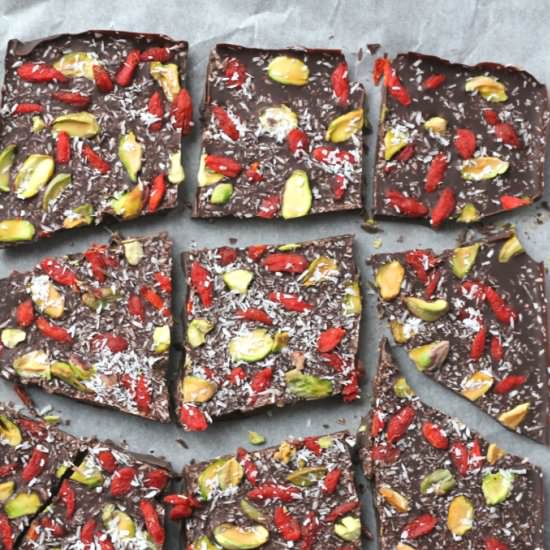 Superfood Chocolate Bark
