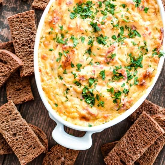 Reuben Dip with Dark Rye Toasts