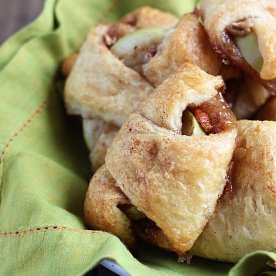 Apple Pie Bites
