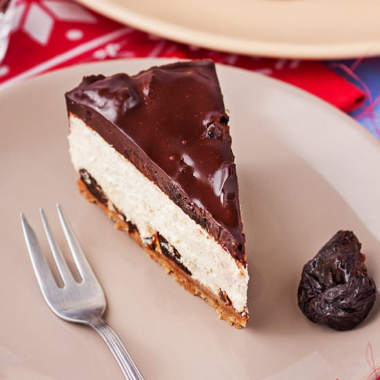 Prune Cheesecake