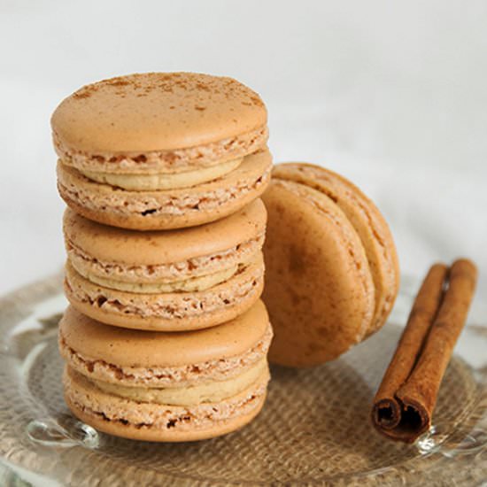 Gingerbread Macarons