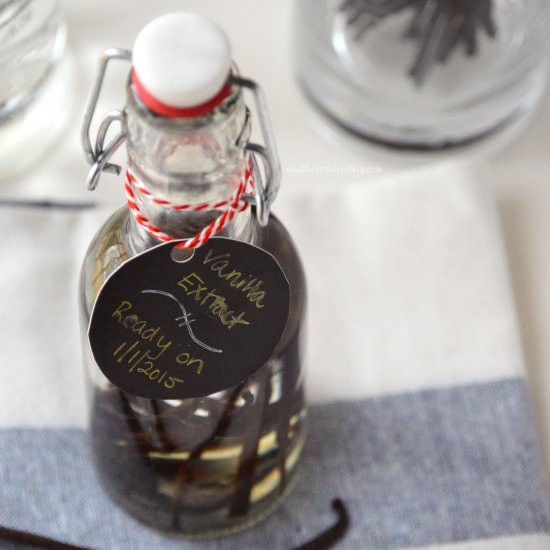 Homemade Vanilla Extract