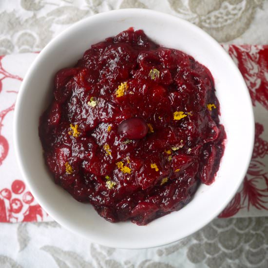 Healthy Holiday Cranberry Sauce