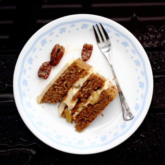 Honey Apple Cake