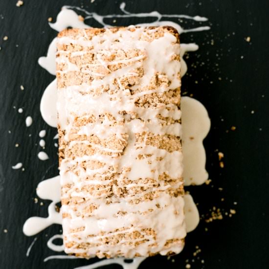Holiday Streusel Cake w Maple Glaze