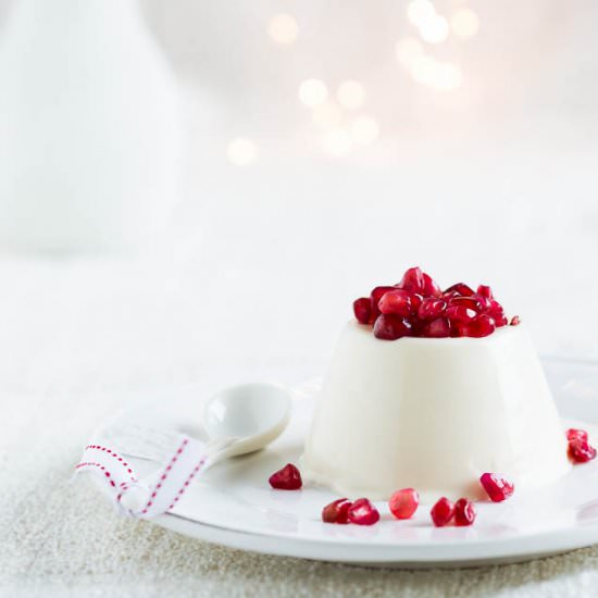 Yogurt pannacotta