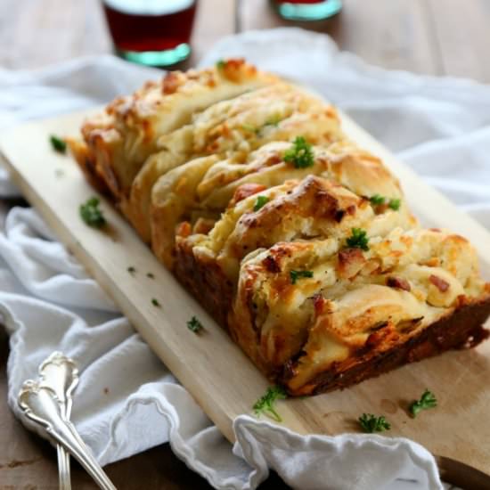 Thanksgiving Pull-Apart Bread