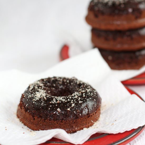 Almond Flour Chocolate Donuts