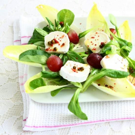Lamb’s Lettuce Salad w/ Goat Cheese